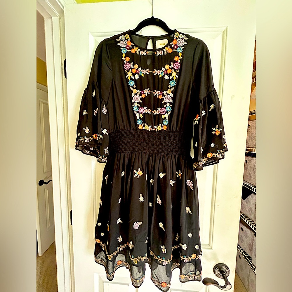 ANTHROPOLOGIE | Floral Embroidered Dress by Maeve